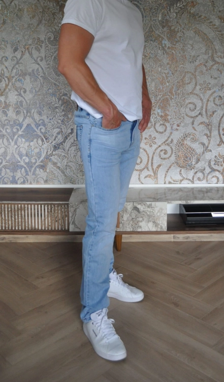 DSC_0328a.jpg