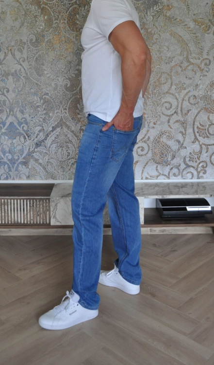 DSC_0404a.jpg