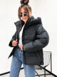 Jesienna pikowana lekka kurtka damska z kapturem 8581 - CZARNA