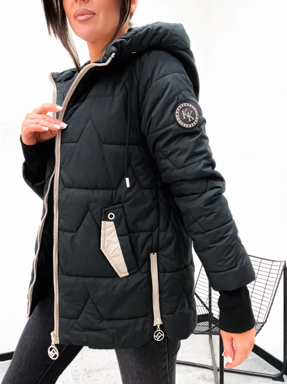 Ozdobny suwak boczny 14cm w czarnej kurtce damskiej Happy House