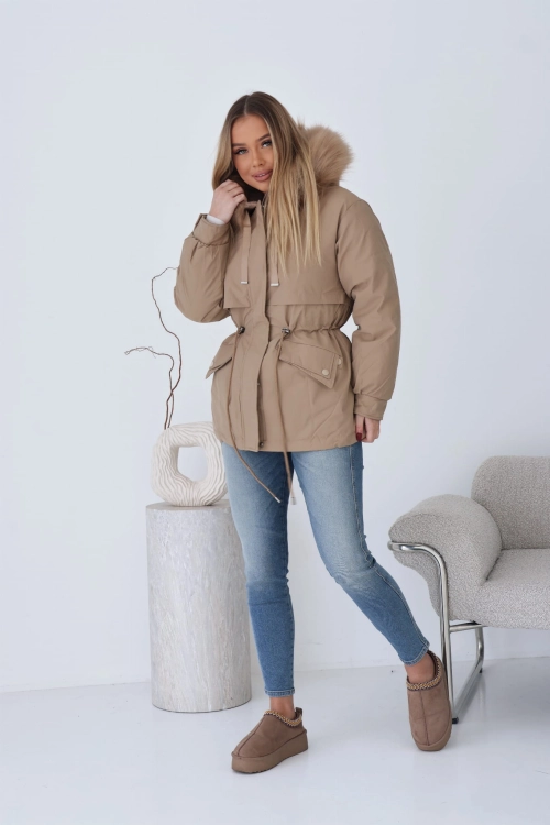 Kurtka zimowa damska parka na misiu bezowa z kaprurem