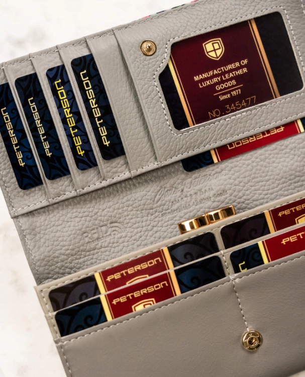 D3 damski portfel skórzany PETERSON z ochroną RFID